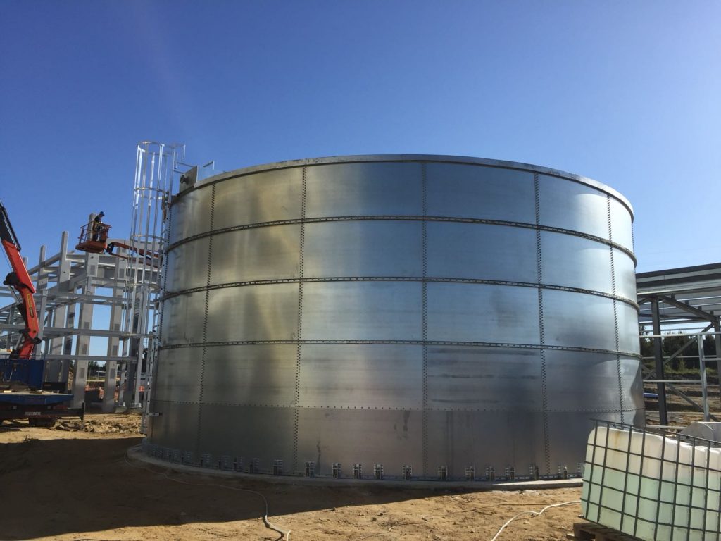 contenedores de agua