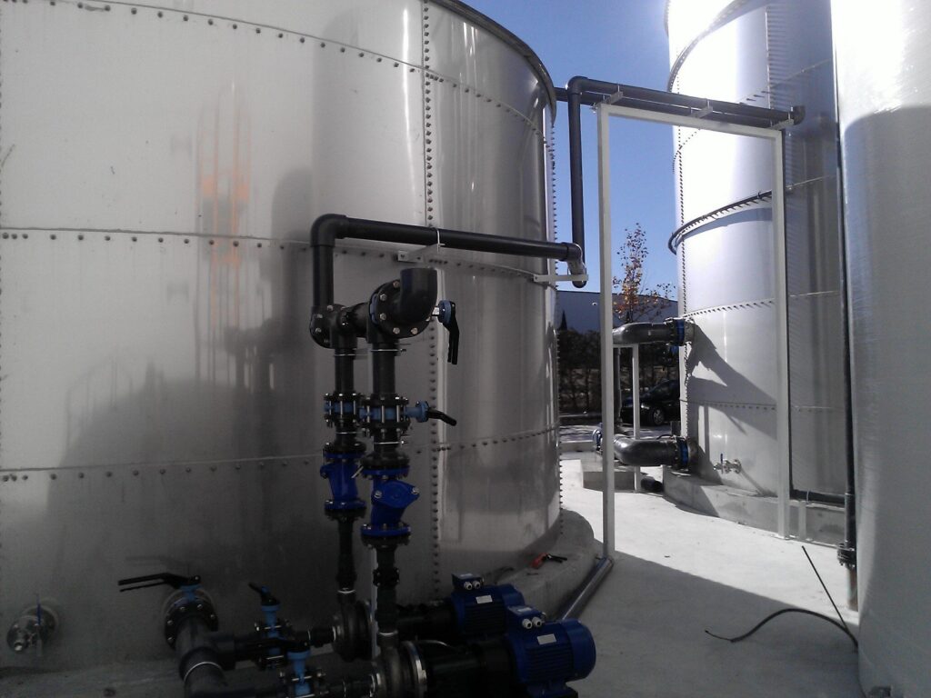 Depósitos de agua grandes